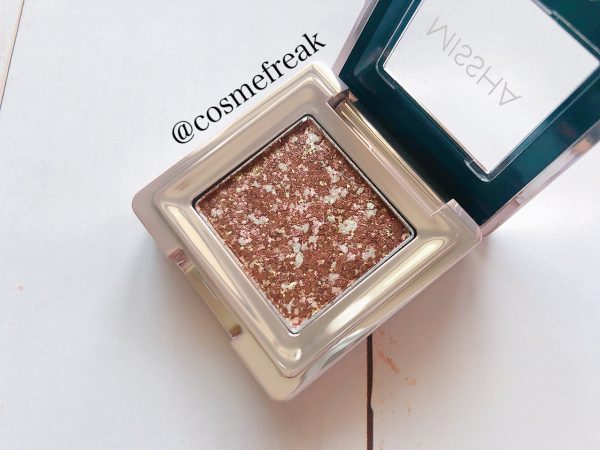グリッタープリズムシャドウ「GBR02」