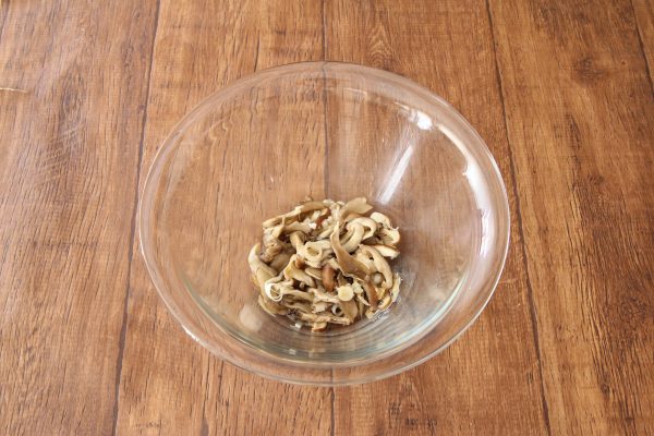 レンジ3分で簡単!「きのこの即席味噌汁の素」の作り置き