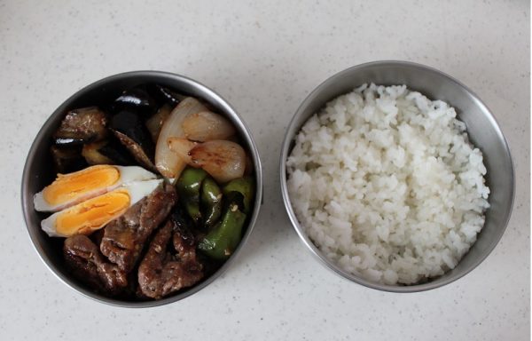 2品弁当の詰め方