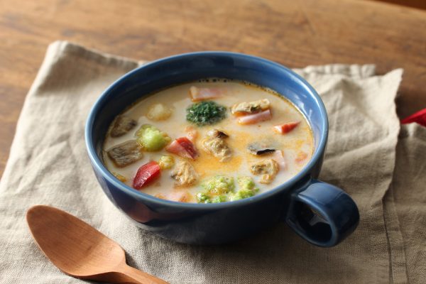 冷凍野菜で簡単!具だくさんチャウダー