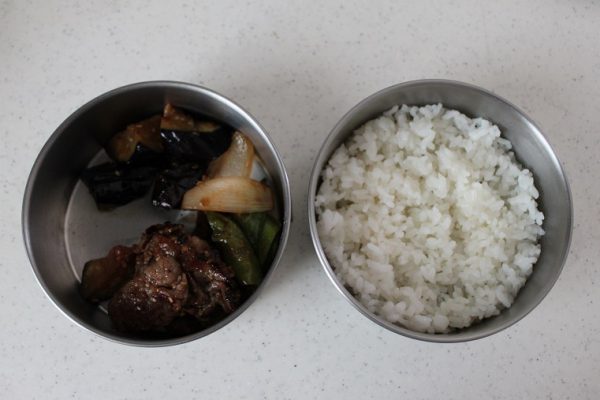 2品弁当の詰め方