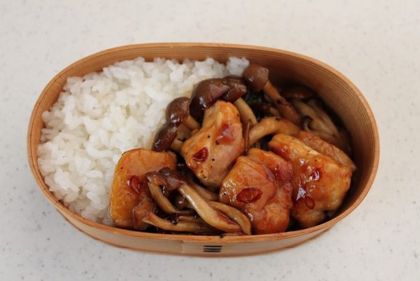 お弁当の詰め方