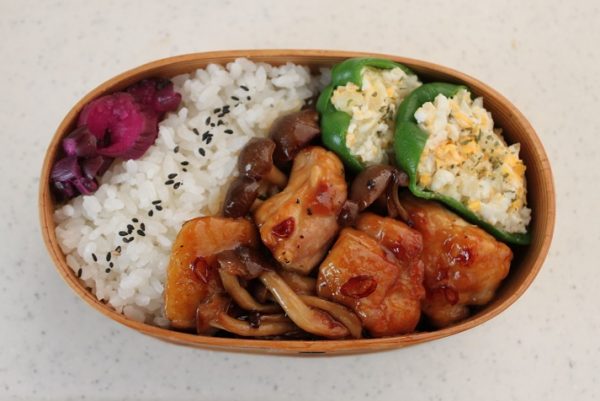 お弁当の詰め方