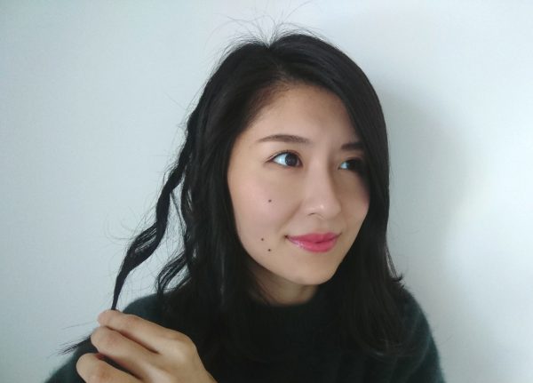 直毛さんでもふんわりエアリー♪簡単にできる「ロングボブ」の巻き方