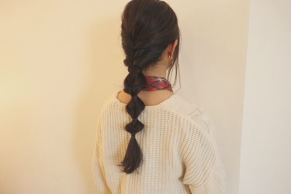 くるりんぱだけで簡単!可愛さUP「ひとつ結び」ヘアアレンジ♪