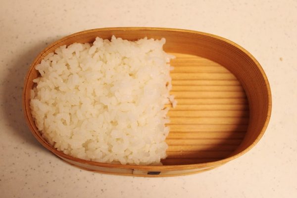 2品弁当の詰め方