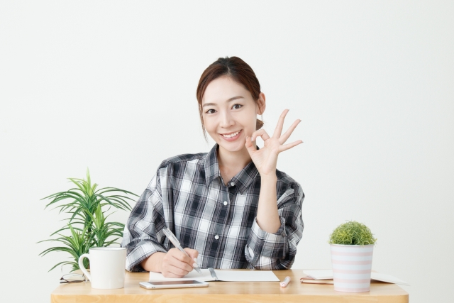 英語のネイティブがよく使う「crystal clear」の意味って？