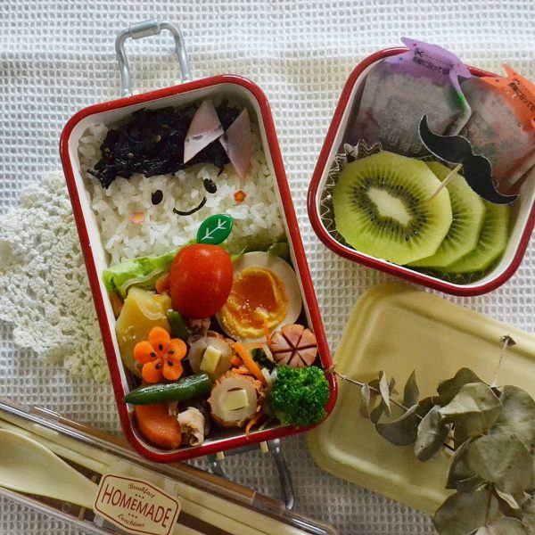 顔弁＆肉じゃが弁当
