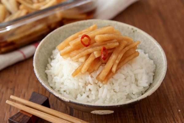 ご飯がすすむ!漬けるだけで簡単「大根のポン酢漬け」の作り置き