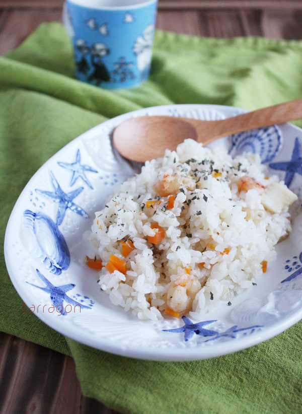 時間がない時の大急ぎレシピ!炊飯器で簡単「シーフドピラフ」♪