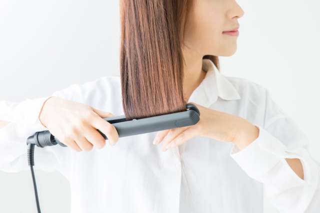直毛さんもふんわりエアリー♪4ステップで簡単「ロングボブ」の巻き方