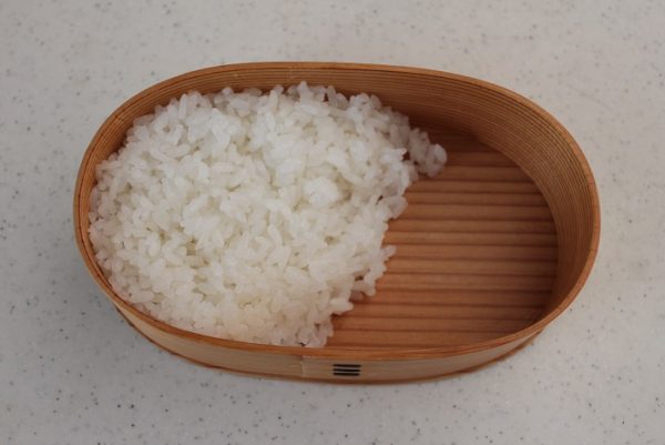 2品弁当の詰め方