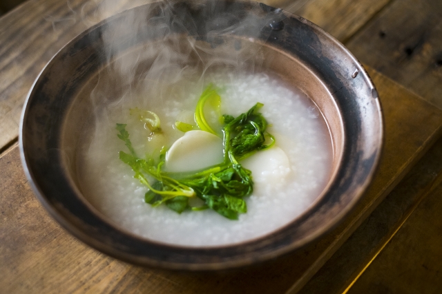 残りごはんで簡単♪暴飲暴食をリセットする「お粥」朝ごはんのすすめ
