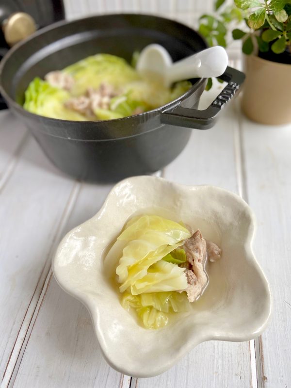 胃に優しい♪豚こまとキャベツで簡単「旨塩スープ」の作り置き
