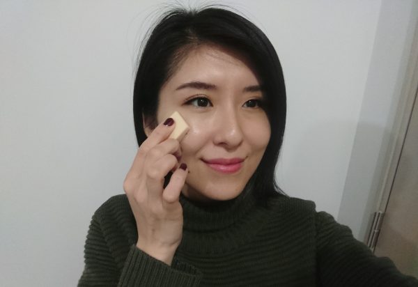 「リキッドファンデ」を長持ちさせる塗り方