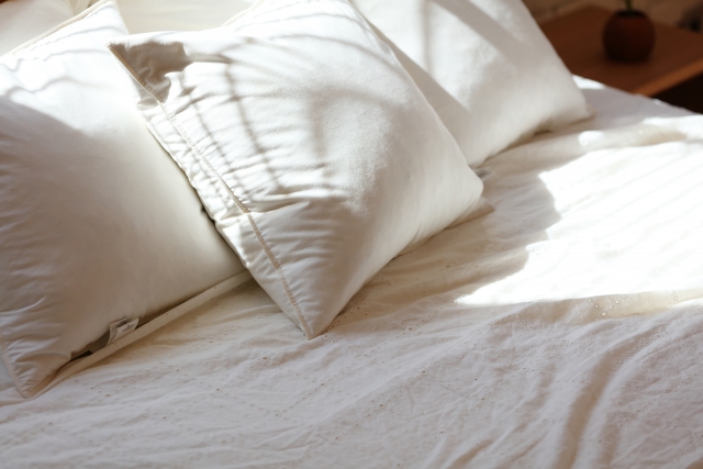 柔らかすぎはNG!?チェックすべき「快眠できる枕」の条件5つ♪