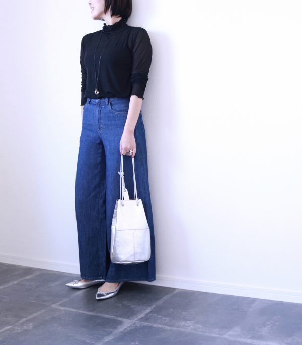 1本でマンネリ打破！UNIQLO「ハイライズスーパーワイドジーンズ」着回しコーデ