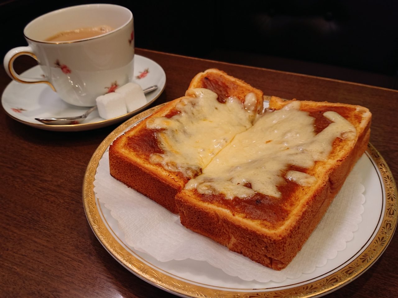 【大阪】平日限定！老舗純喫茶の「カリートースト」モーニング@丸福珈琲店本店
