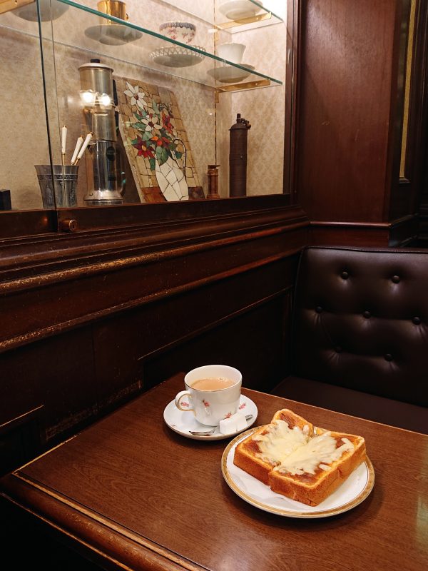 【大阪】平日限定!小説の舞台になった純喫茶で味わうモーニング@丸福珈琲店本店