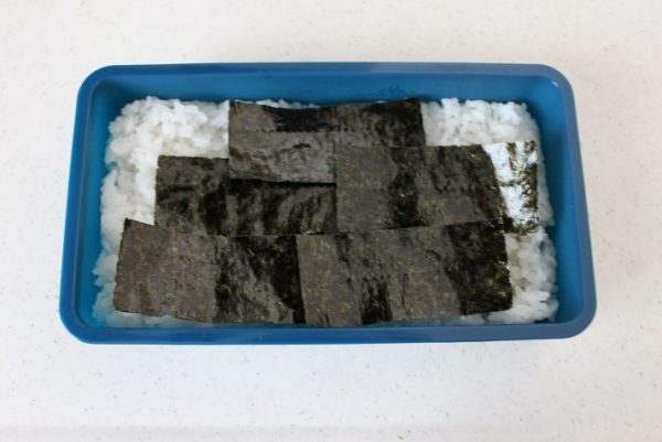 2品弁当の詰め方プロセス