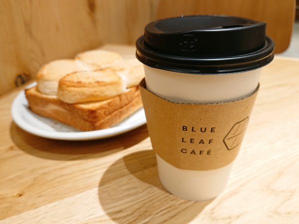 【京都】もっちり大迫力の「マシュマロトースト」がおいしい!@BLUE LEAF CAFE 京都