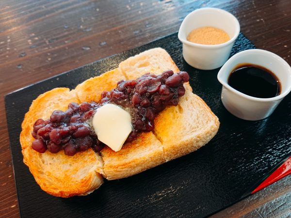 【京都】レトロ建築の老舗店で楽しむ「あんバタートースト」♪@甘味茶屋 京 梅園