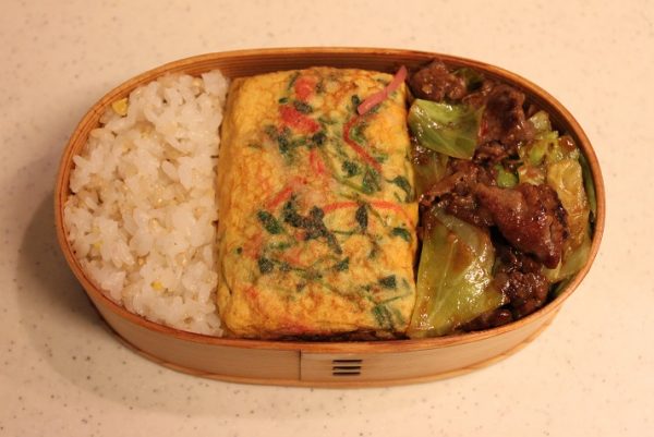2品弁当の詰め方