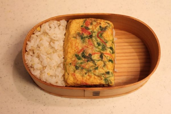 2品弁当の詰め方