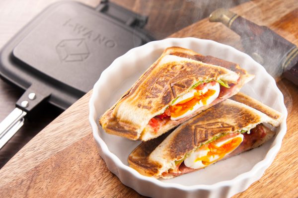 【 i-WANO x 燕三条製 】 片面フラット ホットサンドメーカー 4,054 円(税込)(※記事公開時の価格です)