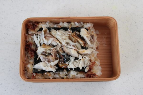 2品弁当の詰め方