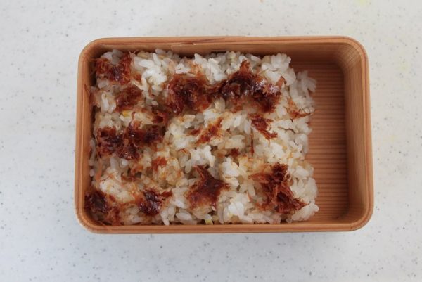 2品弁当の詰め方