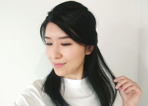 ボサボサ髪を朝1分で解消！簡単「おうちヘアアレンジ術」2パターン♪