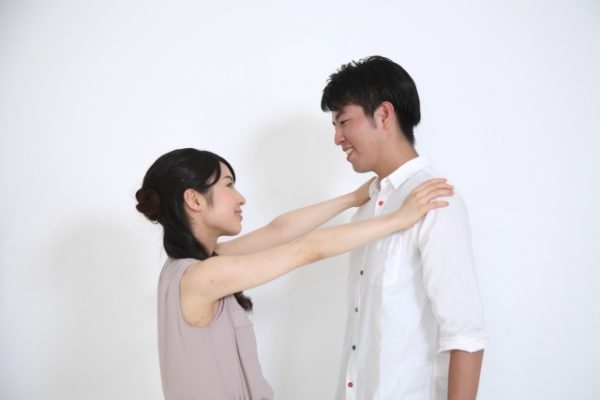 見つめ合う