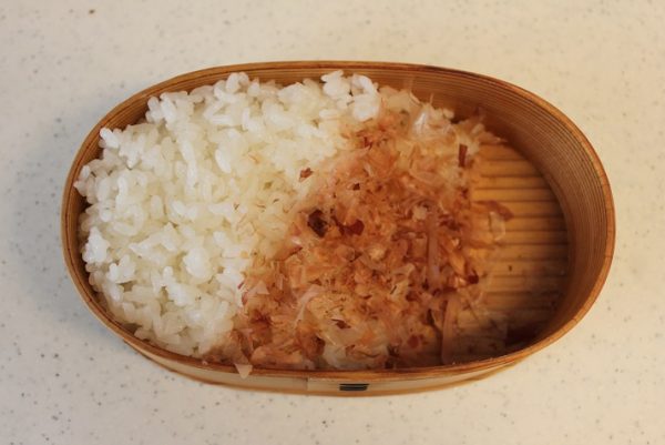 2品弁当の詰め方プロセス