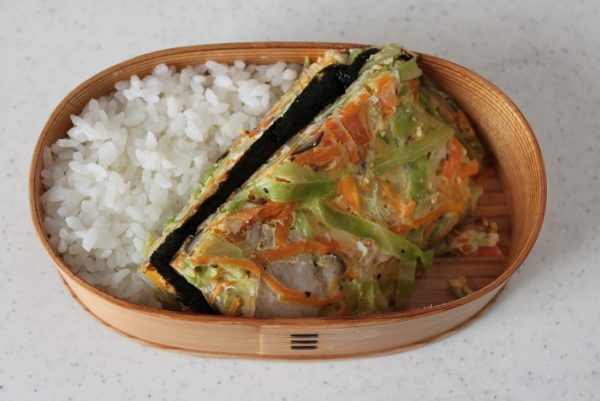 2品弁当の詰め方