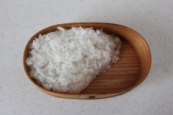 2品弁当の詰め方