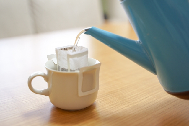 コーヒーをいれる