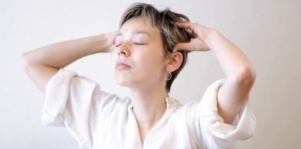 頭皮マッサージ