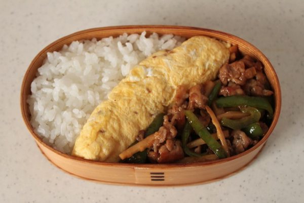 2品弁当の詰め方