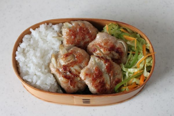 2品弁当の詰め方