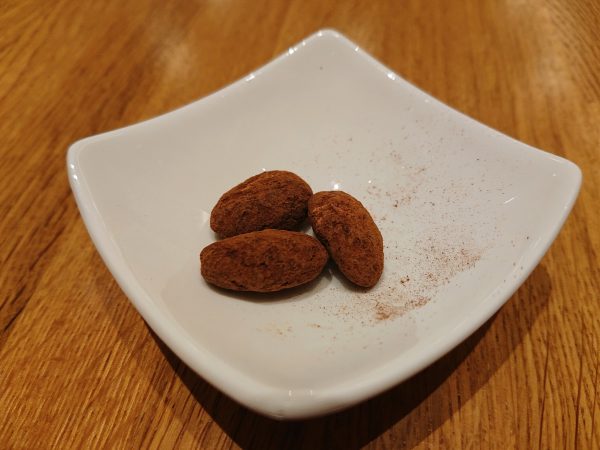 アーモンド