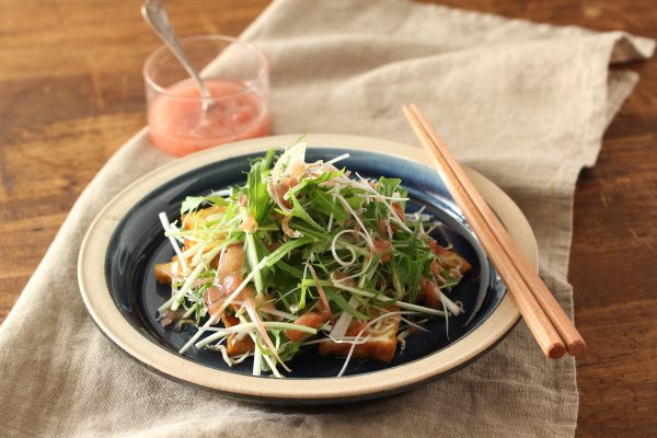 和ハーブがアクセント♪「水菜とちりめん、厚揚げの和風サラダ」