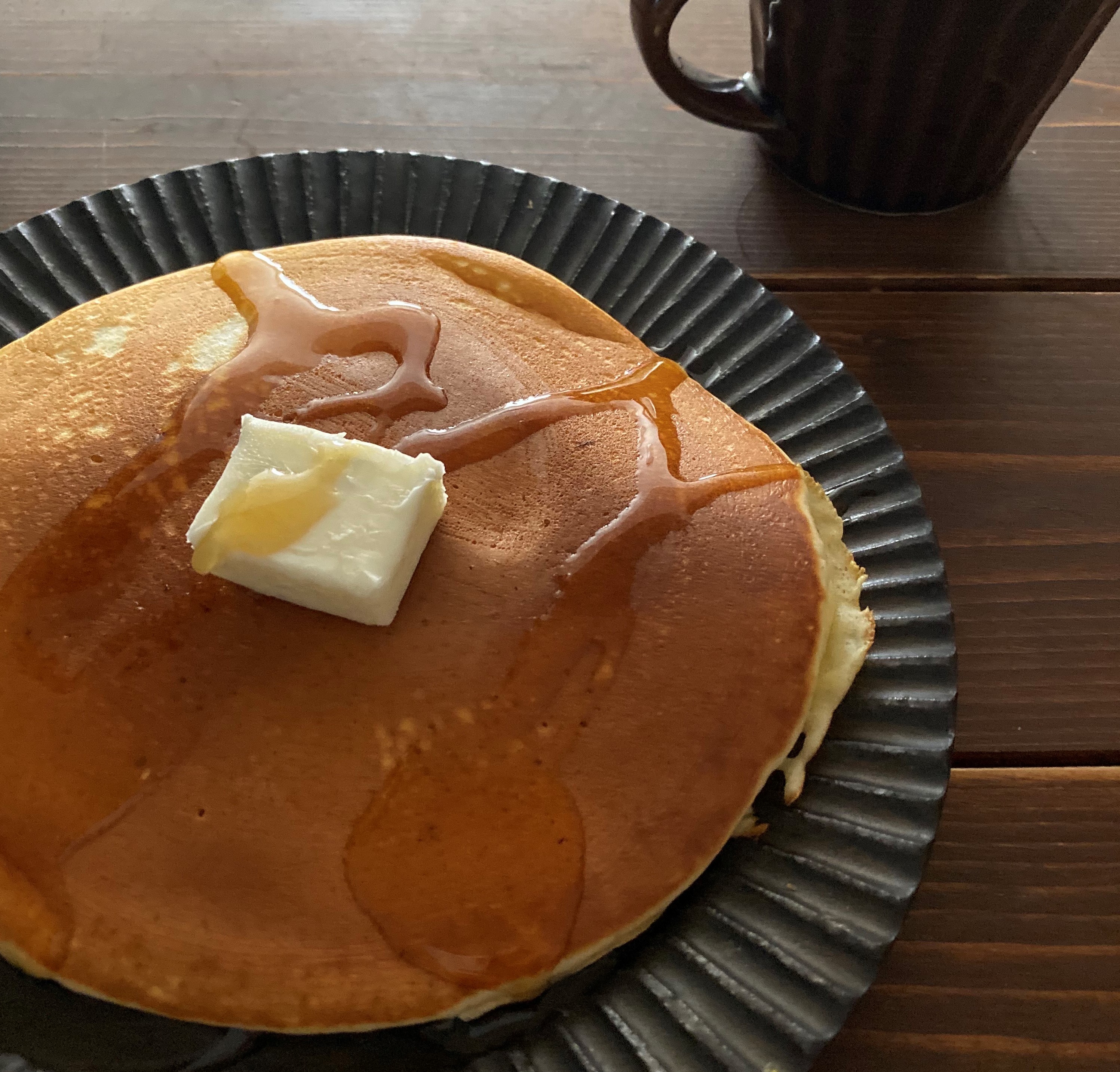 口溶けフワッ！バターの風味がたまらない「よつ葉のバターミルクパンケーキミックス」
