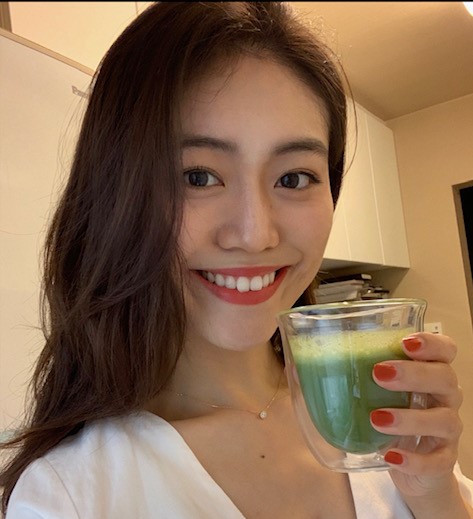 Megさん_グリーンスムージー朝食