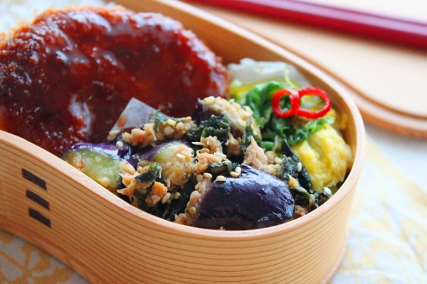 作り置きもOK♪レンジでらくらく「なすとツナの海苔ごま和え」 by:料理家 かめ代。さん