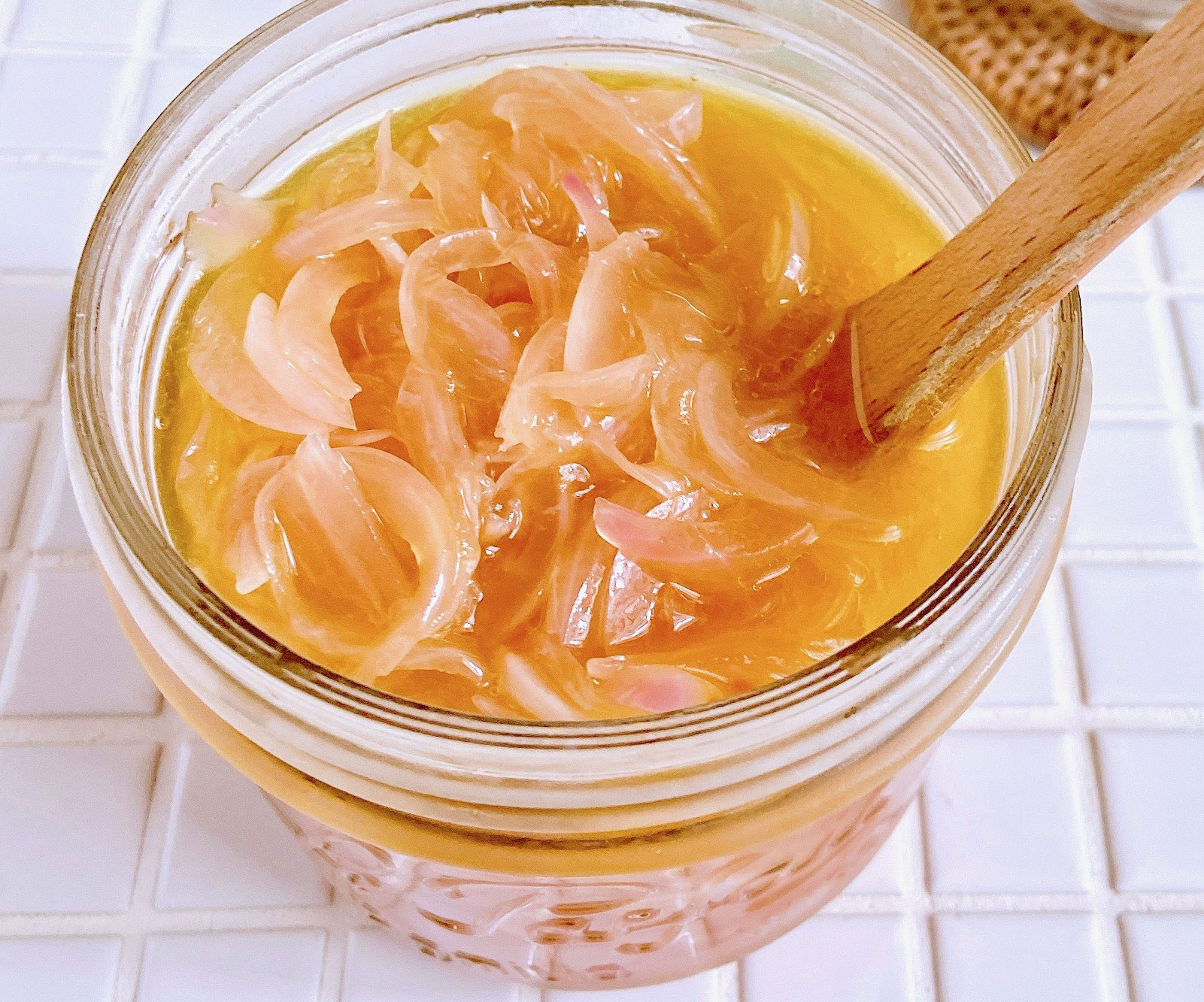 何にでも合う万能だれ！簡単作り置き「炒め玉ねぎドレッシング」