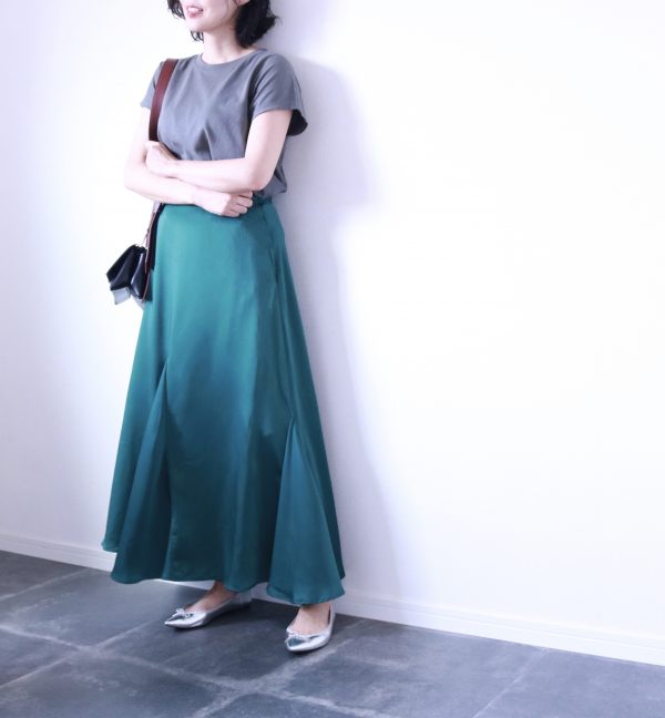 今すぐ着られる♪残暑に似合う「秋色+夏素材」コーデ術