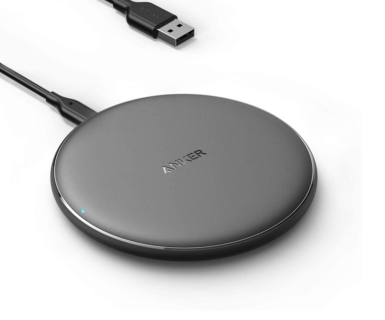 スマホを置くだけ！ケーブルにさす手間いらずでラクラク「Anker ワイヤレス充電器」