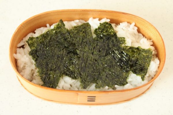 2品弁当の詰め方