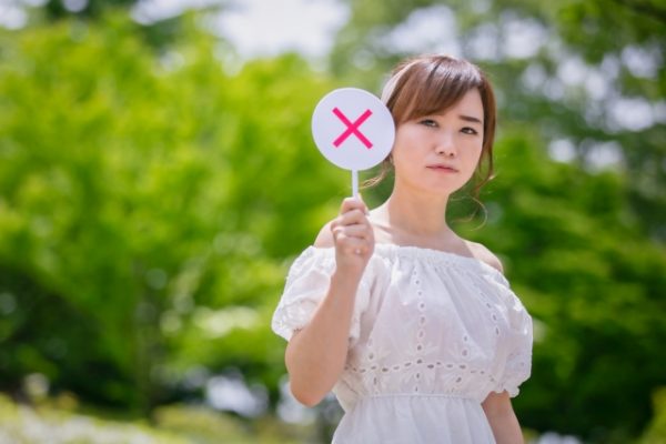 バツを持つ女性